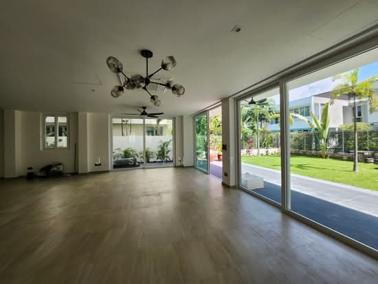 Katong/Amber/Meyer Semi-Detached House photo 3