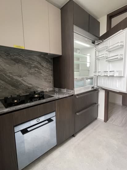 LEEDON GREEN photo 6