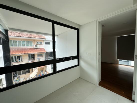 Li Hwan Place photo 3