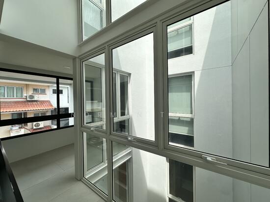 Li Hwan Place photo 6
