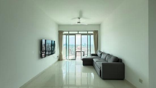 The Metropolitan Condominium photo 2
