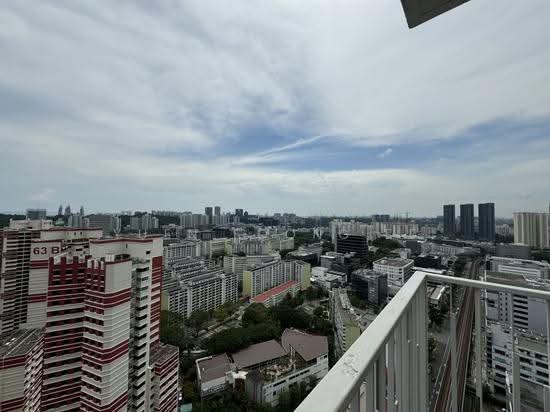 The Metropolitan Condominium photo 4