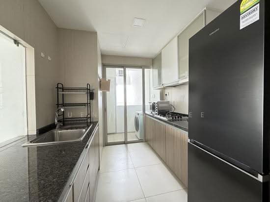 The Metropolitan Condominium photo 5