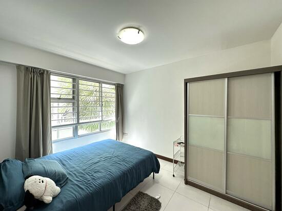 50 COMMONWEALTH DRIVE photo 4