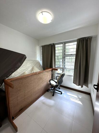 50 COMMONWEALTH DRIVE photo 5