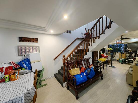 101 Pasir Ris Street 12 image 1 of 8