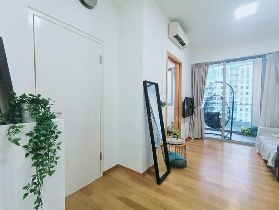 26 NEWTON photo 5