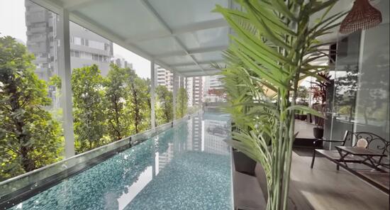 Jalan Elok Freehold 3.5 Storey with Pool, Lift, Basement photo 3