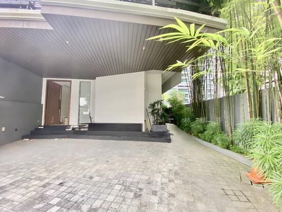 Jalan Elok Freehold 3.5 Storey with Pool, Lift, Basement photo 4