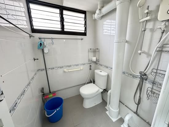 636 ANG MO KIO AVENUE 6 photo 4