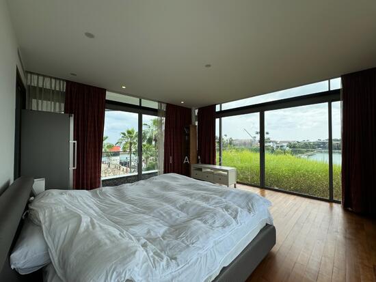 Sentosa Cove photo 2