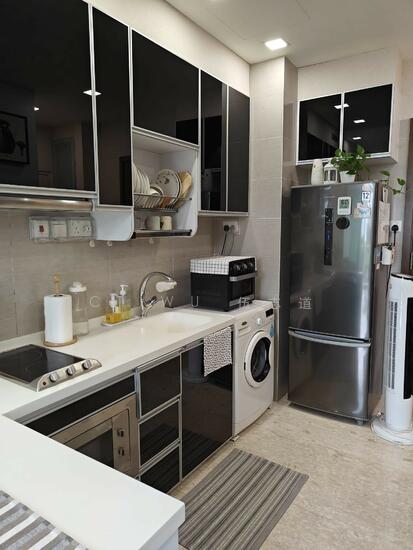 CARDIFF RESIDENCE photo 4