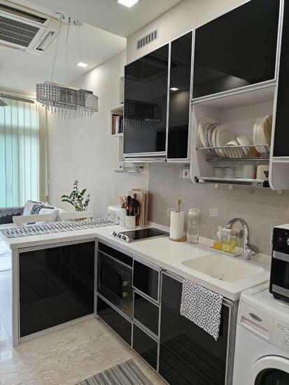 CARDIFF RESIDENCE photo 5