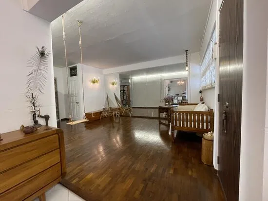 640 Rowell Road image 1 of 7