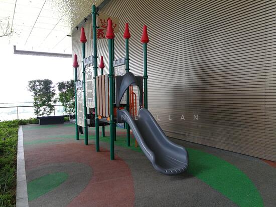 MARINA ONE RESIDENCES photo 6