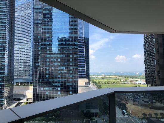 MARINA BAY SUITES photo 3