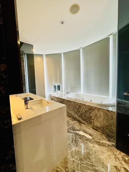 The Orchard Residences photo 4