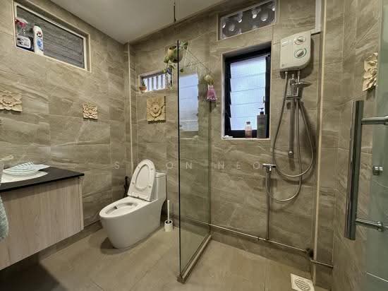 10 Whampoa Drive photo 3
