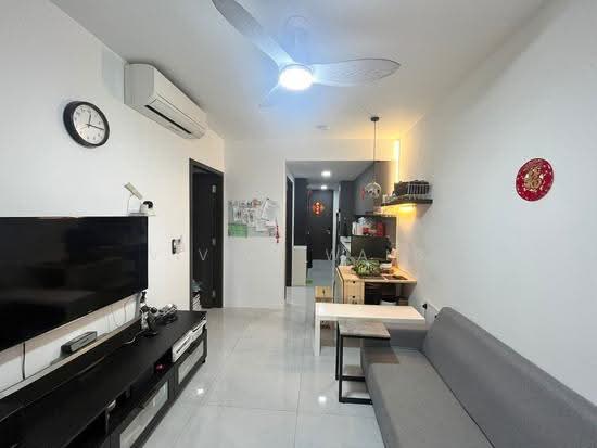 Riverfront Residences photo 2