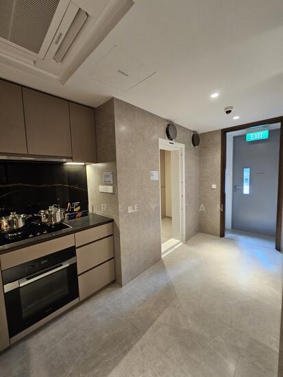 Grand Dunman photo 3