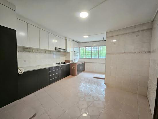 205 CLEMENTI AVENUE 6 photo 3