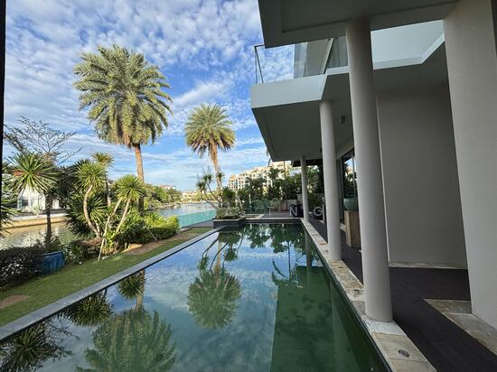 Paradise Island photo 2