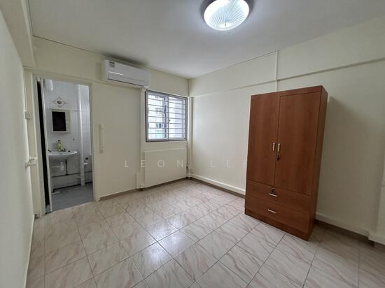 415 HOUGANG AVENUE 10 image 1 of 4
