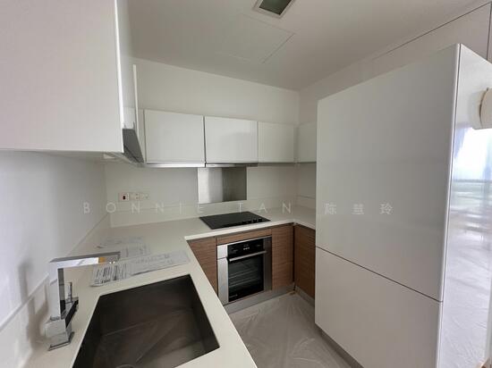 MARINA BAY RESIDENCES photo 5