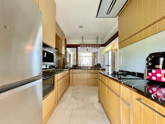 RIVER PLACE photo 3