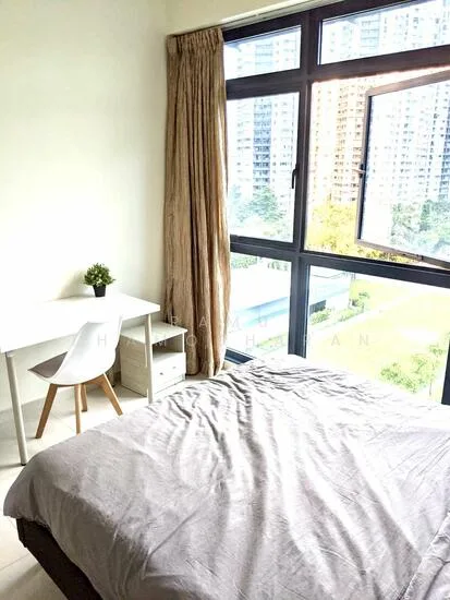 City Square Residences image 1 of 6