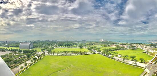 MARINA BAY RESIDENCES photo 3