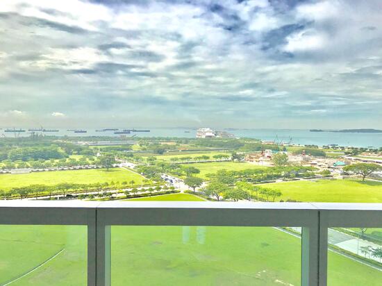 MARINA BAY RESIDENCES photo 4
