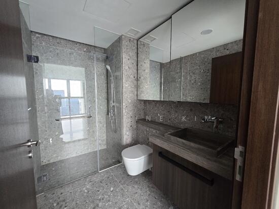 One Pearl Bank photo 4