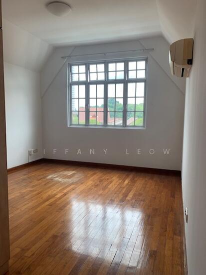 *** 15M FRONTAGE!!! 2.5 STY SEMI-D NEAR BRIGHT HILL MRT photo 4