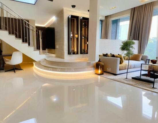 Hillside drive image 1 of 9