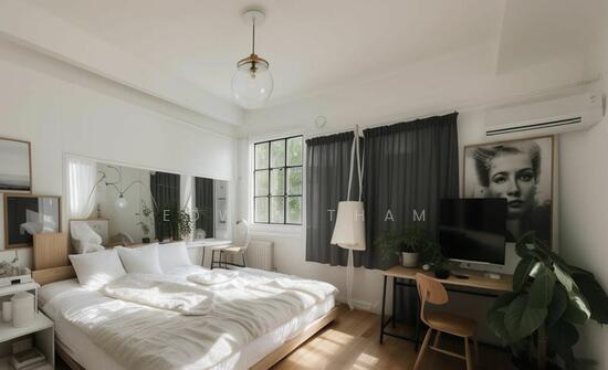 Hillside drive photo 3