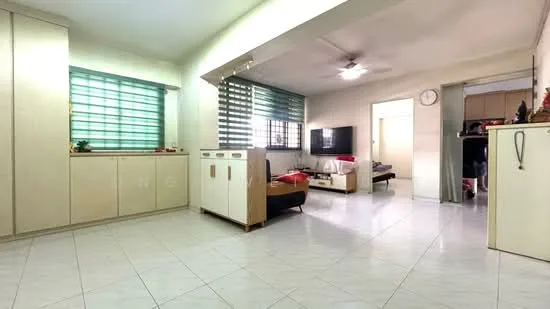 445 Hougang Avenue 8 image 1 of 6