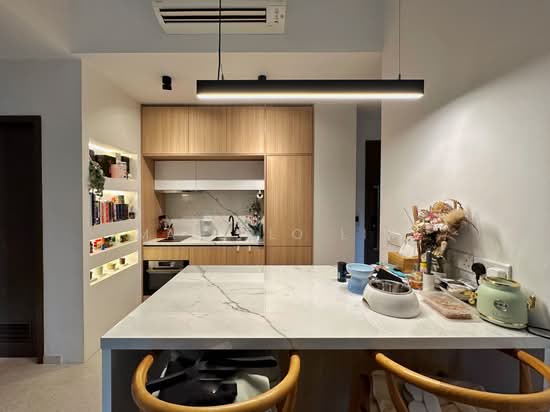 38 JERVOIS