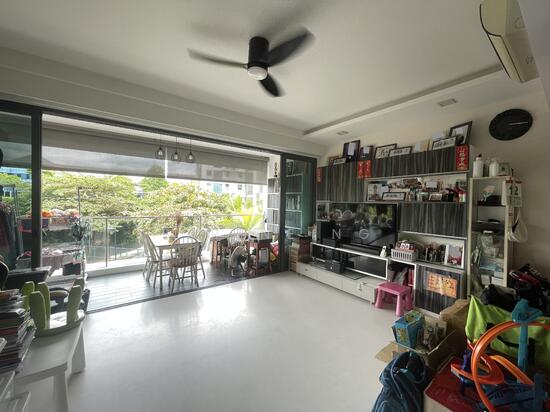 HEDGES PARK CONDOMINIUM photo 2