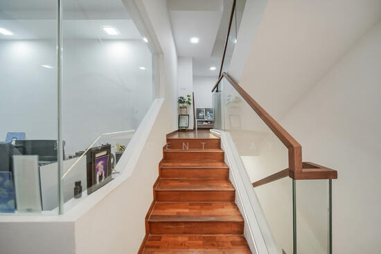 Loyang Villas photo 6
