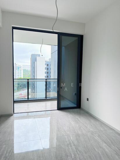 LEEDON GREEN photo 4