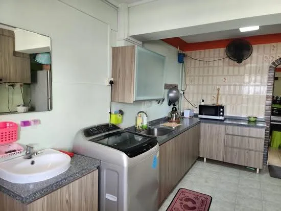 86 Whampoa Drive image 1 of 8
