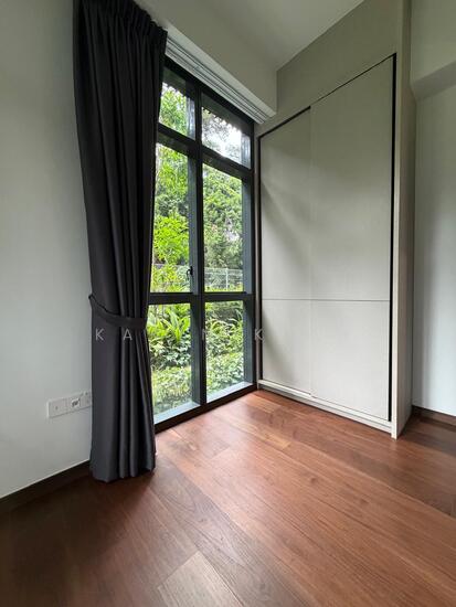 83 PHOENIX AVENUE photo 4