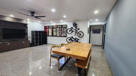 196 RIVERVALE DRIVE photo 3