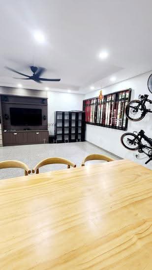 196 RIVERVALE DRIVE photo 4