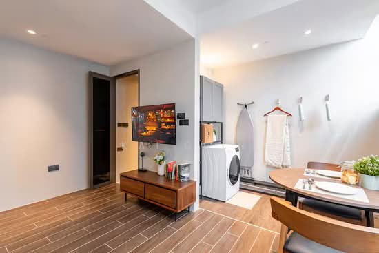 CHOON KIM HOUSE photo 2