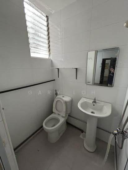 8 EUNOS CRESCENT photo 5