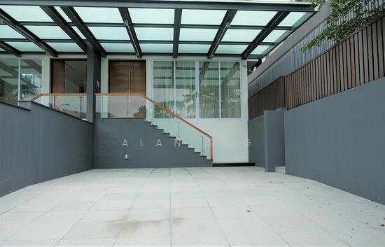 Beautiful Semi-D for sale at Toh Crescent! Don't miss it! photo 3