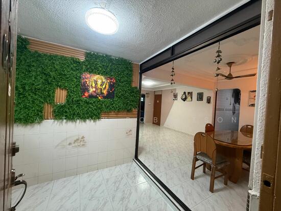 288 YISHUN AVENUE 6 photo 3