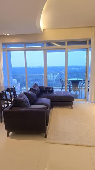 THE METROPOLITAN CONDOMINIUM image 1 of 10
